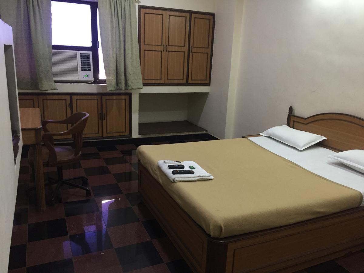 Royale Inn Vapi Kültér fotó