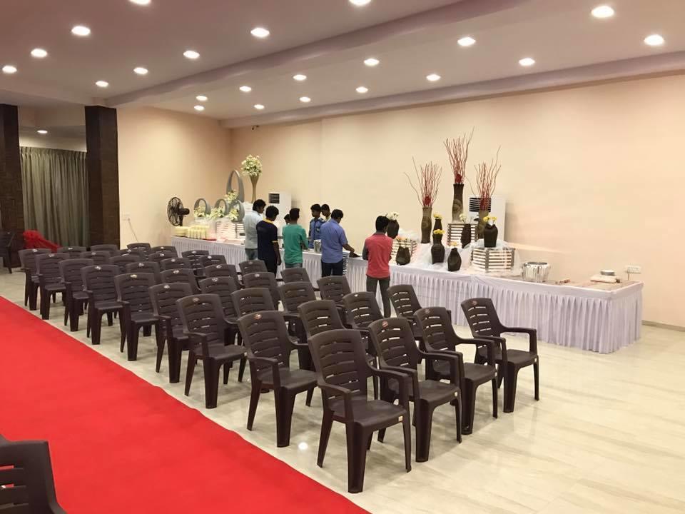 Royale Inn Vapi Kültér fotó